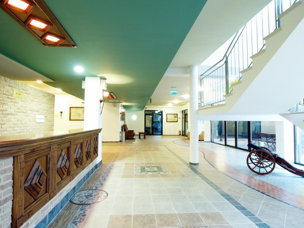 Hotel Fajkier Kroczyce Exterior photo